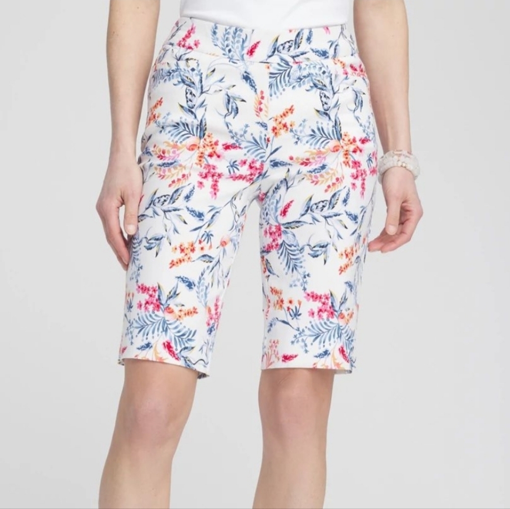Chicos So Slimming Brigitte Slim Shorts Sea Life Print Womens Plus Size 3 US16